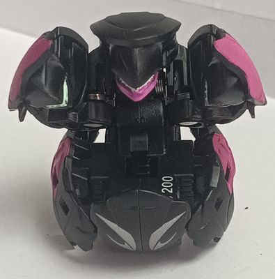 SHB-4k Bakugan Fusia 3 con Negro Bakugan Evolutions