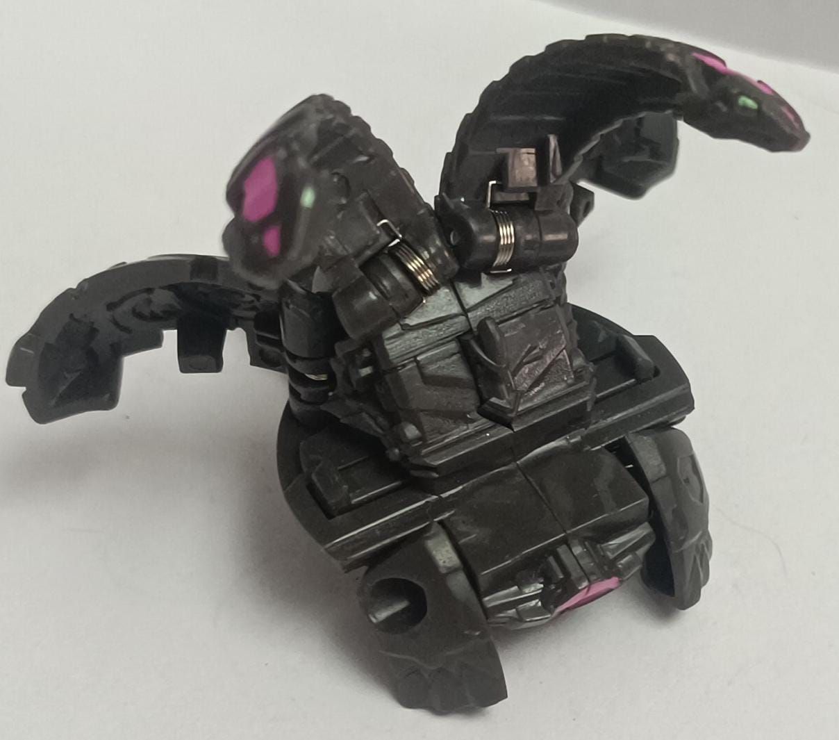 SHB-4k Bakugan Fusia 8 Bakugan  Battle Planet B 500 Darkus Nillious.