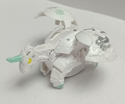 SHB-4k Bakugan Blanco 3  Bakugan Pegatrix  Pegasus