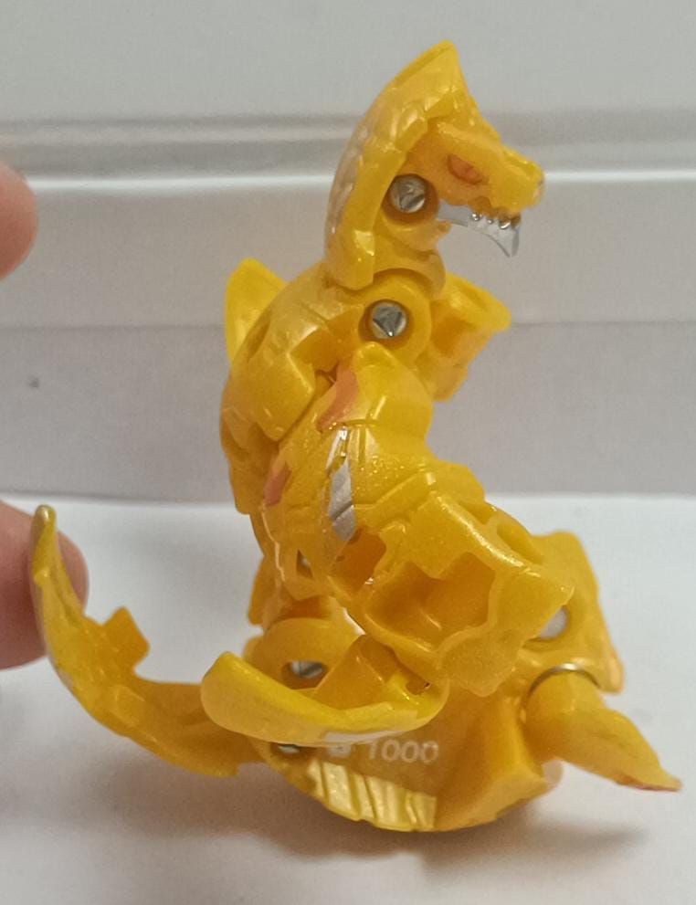 SHB-4k Bakugan Amarillo 5 Bakugan Evolutions Aurelus Platinum Neo Dragonoid.