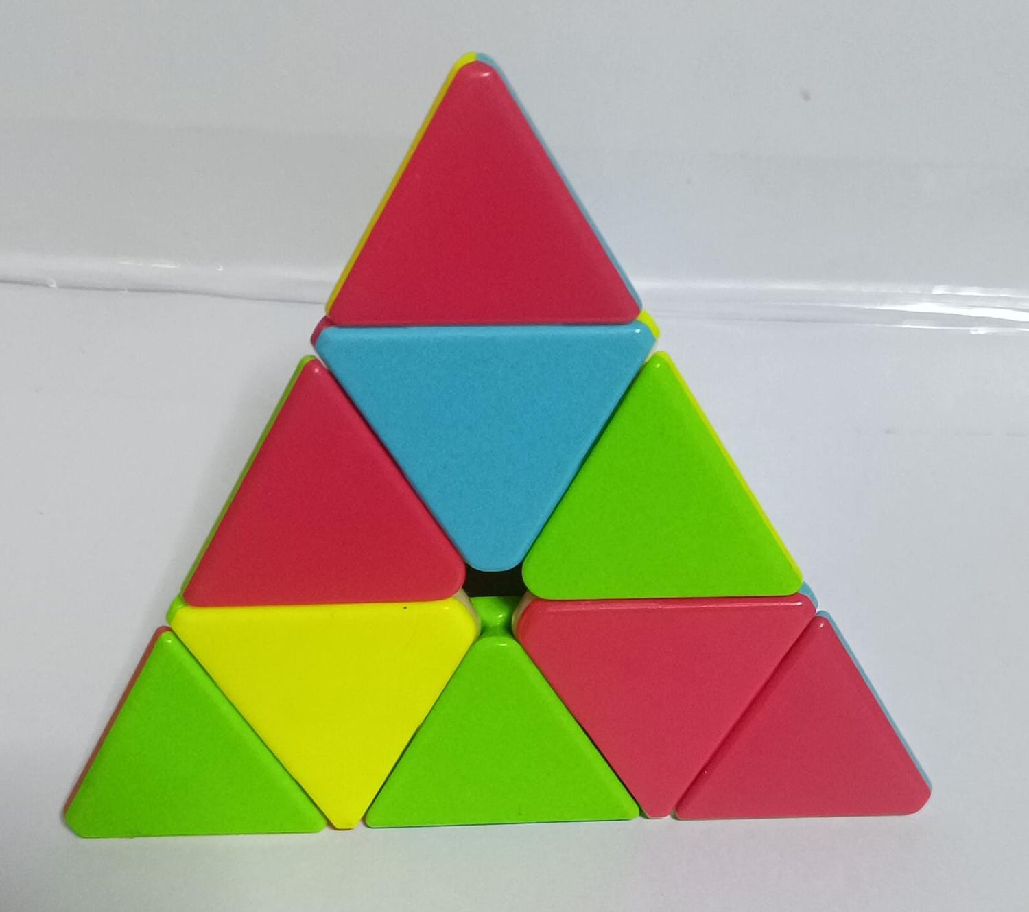 SHX4 Pyraminx Tetraedro Tipo Cubo de Rubik QiYi  Verde, Amarillo, Rojo, Celeste
