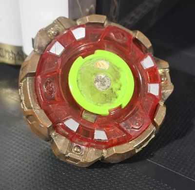 BA35 Beyblade Rojo con Verde