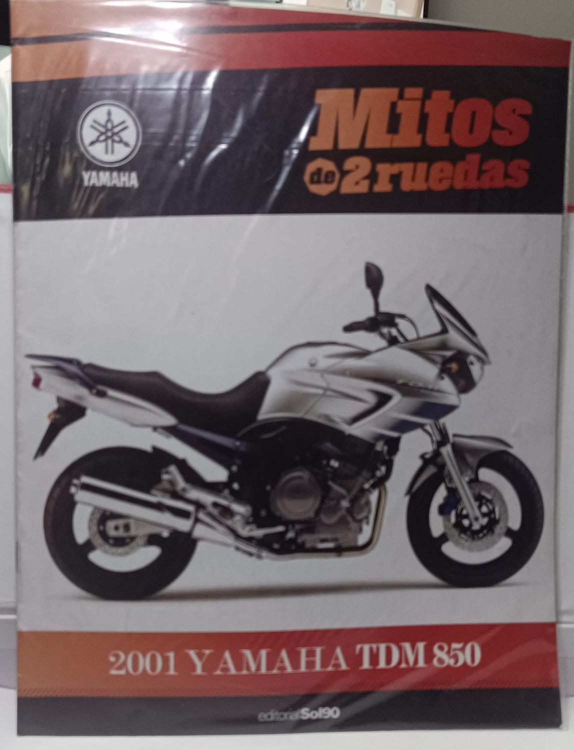 NELA-r, Revista Mitos de 2 Yamaha TDM 850 del año 2001