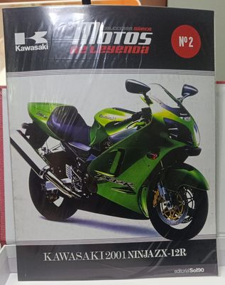NELA-r, Revista Motos de Leyenda Issue 2 Motocicleta Kawasaki 2001 Ninja ZX-12R.