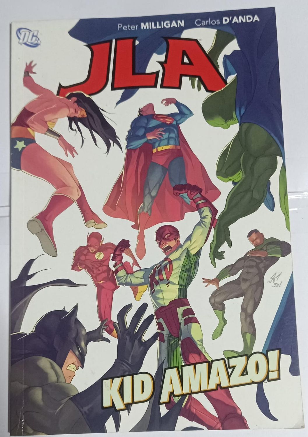 NELA-n,  JLA Comic Kid Amazo Ingles