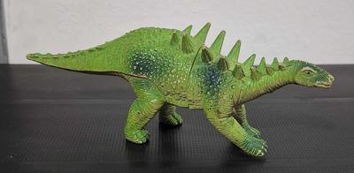 BA36 Dinosaurio Figura