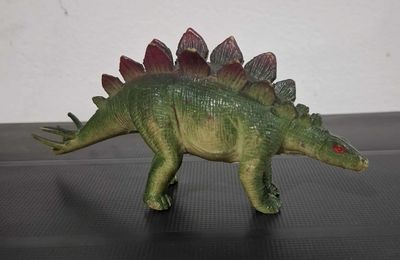 BA36 Dinosaurio Figura