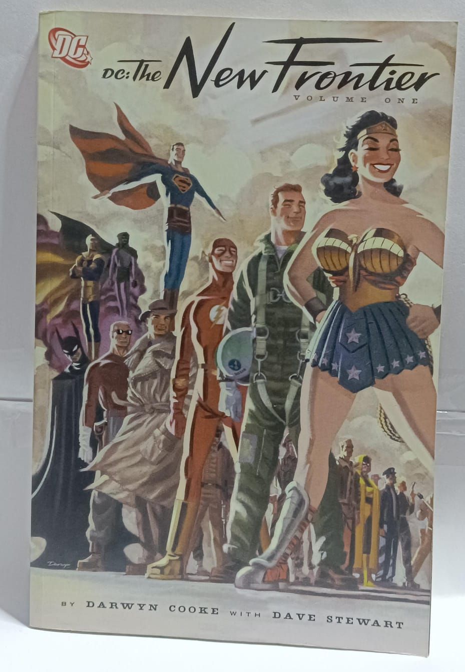 NELA-n, The New Frontier Comic Volumen 1 Tapa Blanda DC