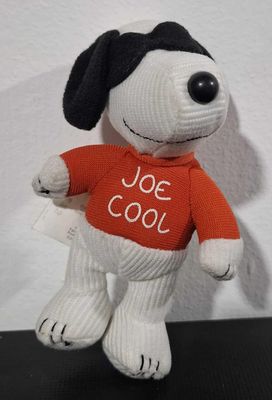 BA37 Snoopy Peluche Mcdonalds 2005 Joe Cool