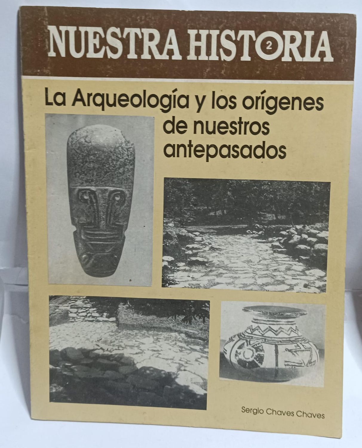 NELA-u, Nuestra Historia Libro Volumen 2 Español