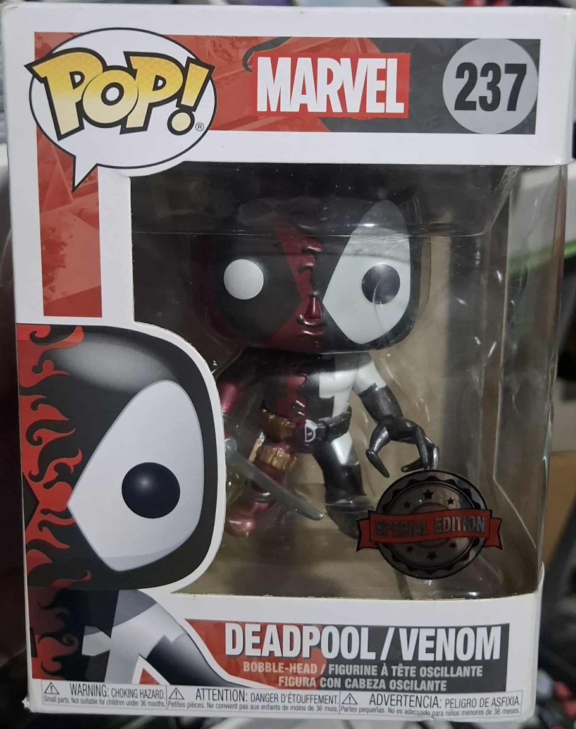 BA38 Deadpool Figura Funko Pop 237 Deadpool Venom *Caja Danada*