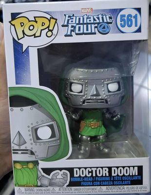 SJ Doctor Doom Figura Funko Pop 561 Fantastic 4 Figura