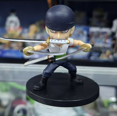 SJ Zoro Figura One Piece Figura Pequena