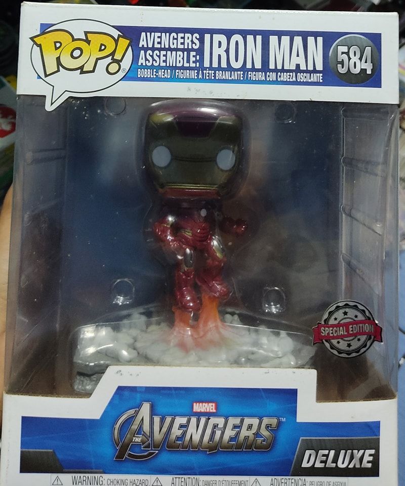 SJ Avengers Assemble Iron Man Funko Pop Deluxe