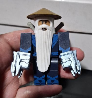 BA13 Roblox Master of Inferno Figura
