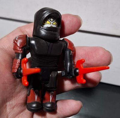 BA13 Roblox Black Red Ninja Figura