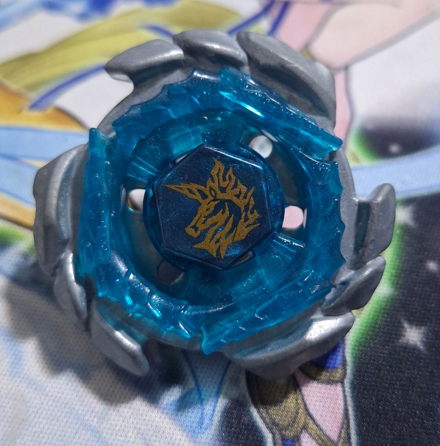 SH4 Beyblade Azul Metal