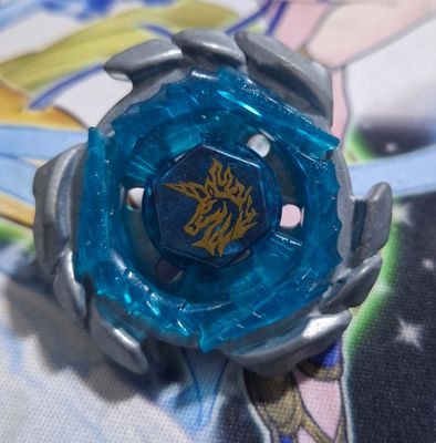 SH4 Beyblade Azul Metal