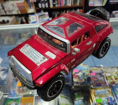 NELA-d, Hummer HX Concept Maisto Escala 1/18.