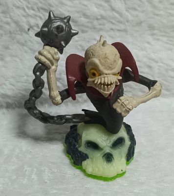 NELA-b, Ghost Roaster de la franquicia Skylanders.