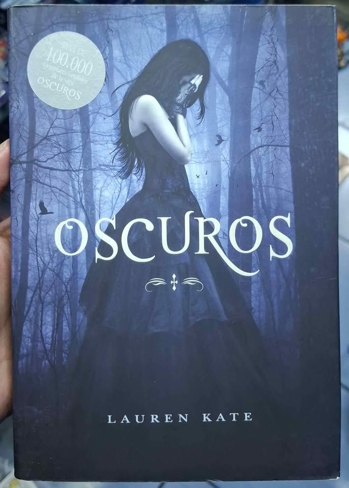SJ Oscuros Libro Español Lauren Kate