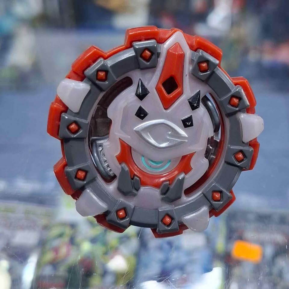 SJ Behemoth Cyclops Beyblade