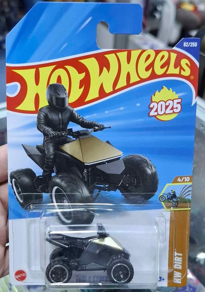 SJ1 Tesla Cybersquad Hot Wheels