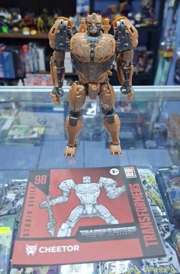 SJ1 Cheetor Figura Transformers Figura Studio Series Rise of the Beasts 7 Pulgadas