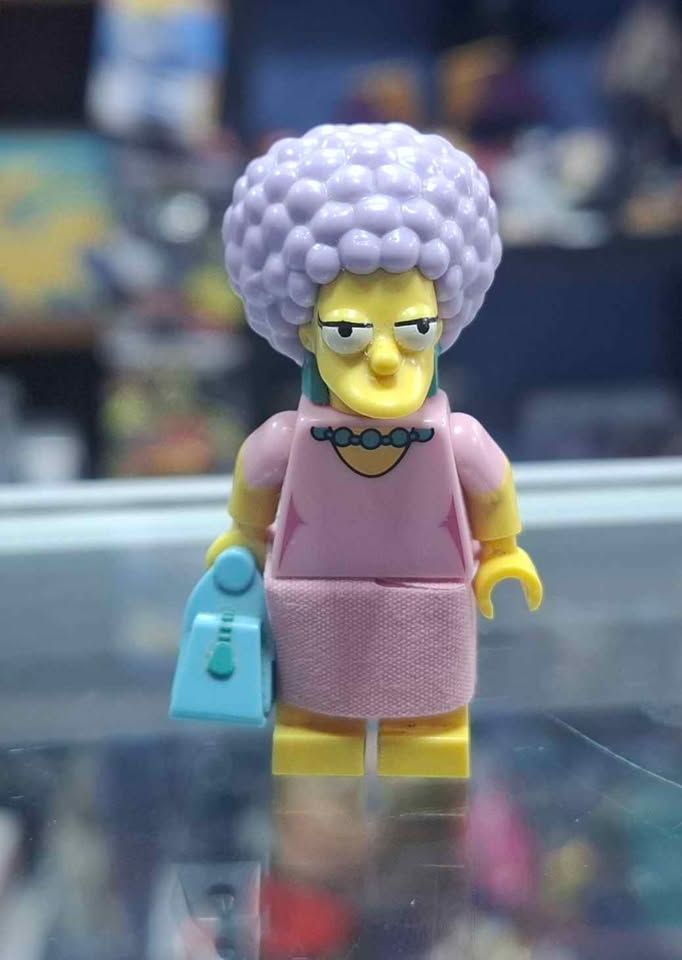 SJ3 Patty Bouvier Lego Mini Figura Simpsons