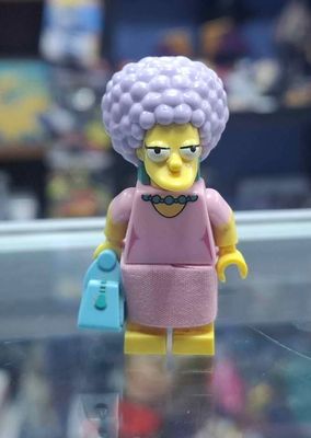 SJ3 Patty Bouvier Lego Mini Figura Simpsons
