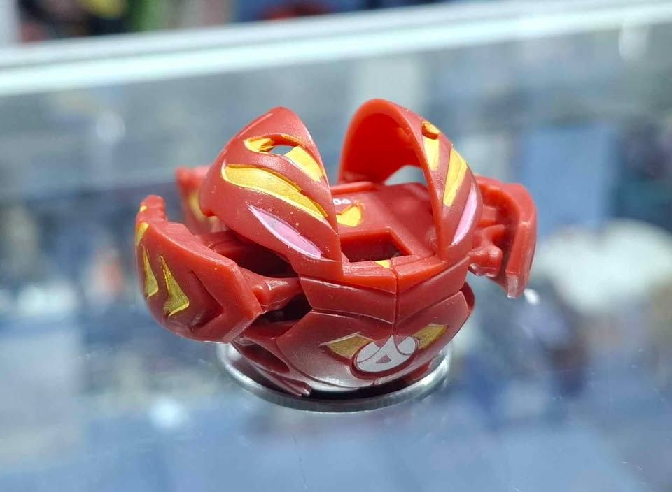 SJ2 Bakugan Rojo