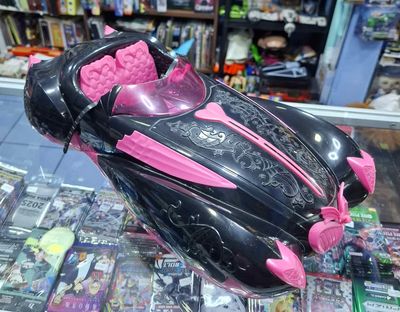 SJ3 Monster High Draculaura Roadster