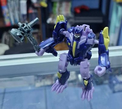 SJ1 Blight Figura Transformers Figura Beast Hunters Legion Class