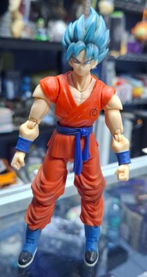 SH1 Goku Figura Super Saiyan God SH Figuarts Bandai