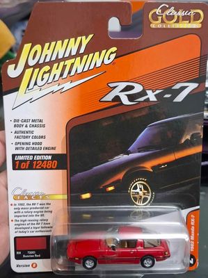 SH5 Johnny Lightning 1982 Mazda RX-7