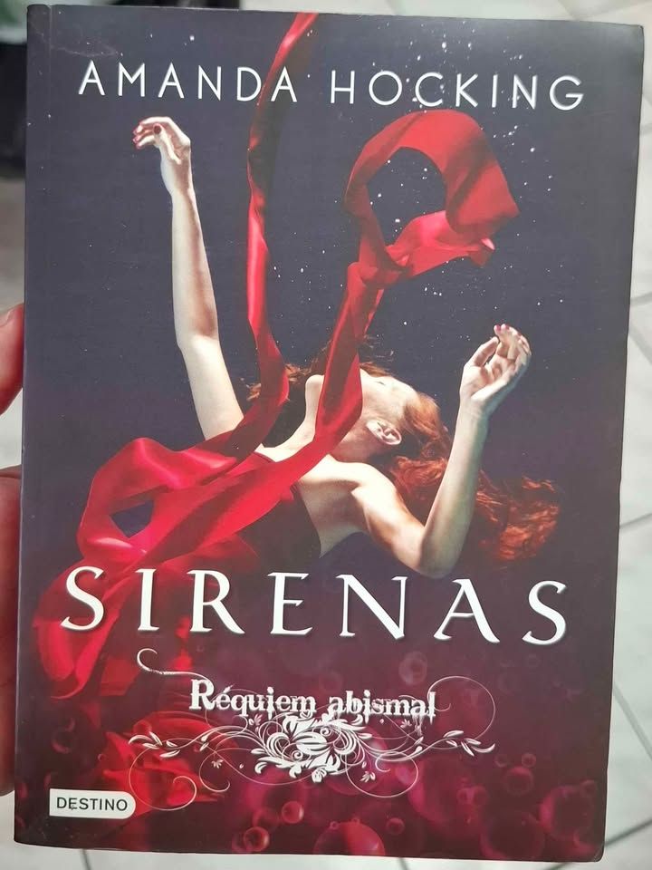 SH1 Sirenas Libro Requiem Abismal Español Amanda Hocking