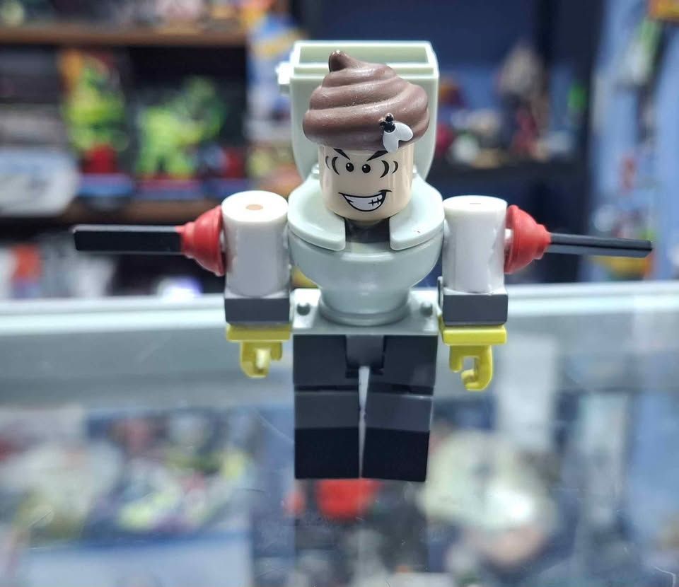 SJ1 Roblox Figura Mr Toilet