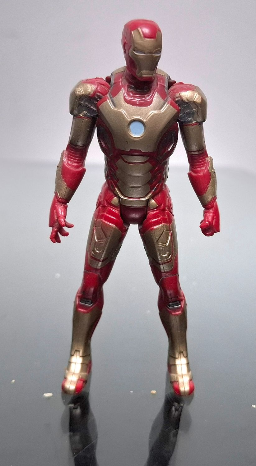 SHXA Iron Man Figura 3.75 Pulgadas