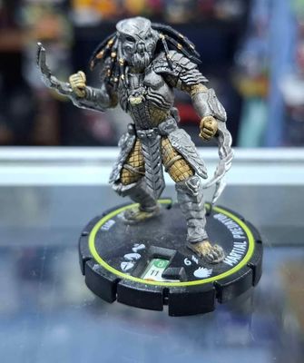 SH1 Martial Predator 013 Heroclix Depredador