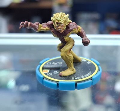 SH1 Sabretooth 055 Heroclix