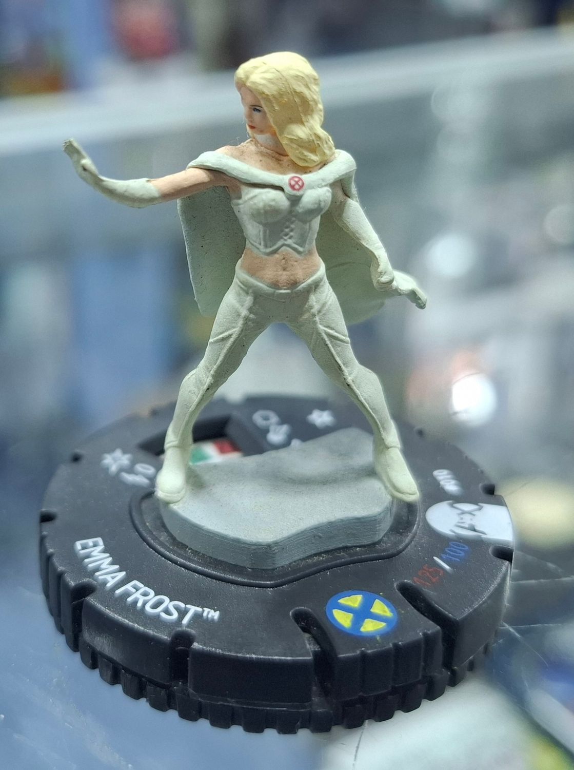 SH1 Emma Frost 010 Heroclix