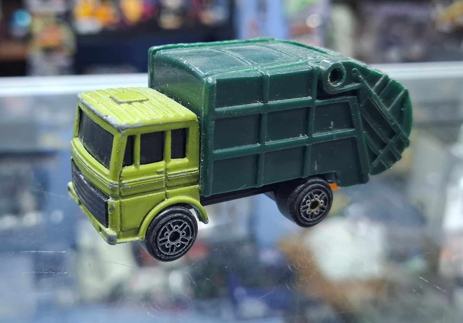 SH1 Camion de Basura Maisto