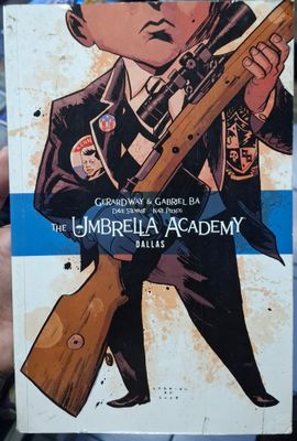 SJ1 The Umbrella Academy Comic Dallas Libro Comic Dark Horse Comics