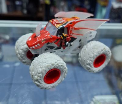 SJ1 Monster Jam Hot Wheels Bakugan