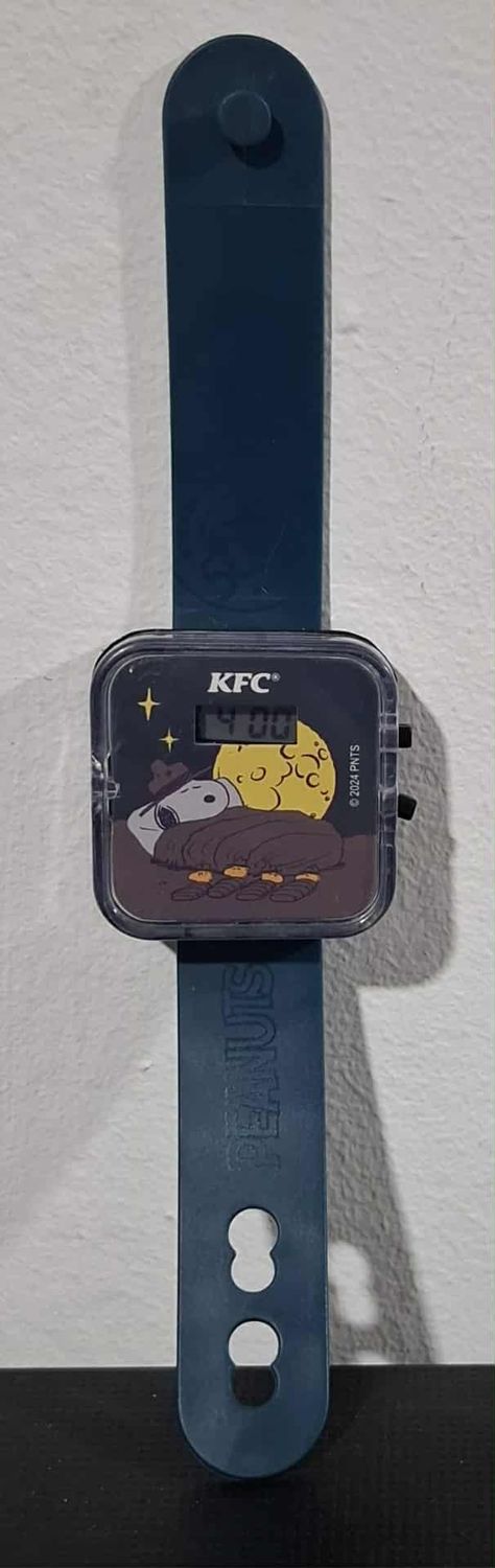 SH1 Snoopy Reloj KFC 2024