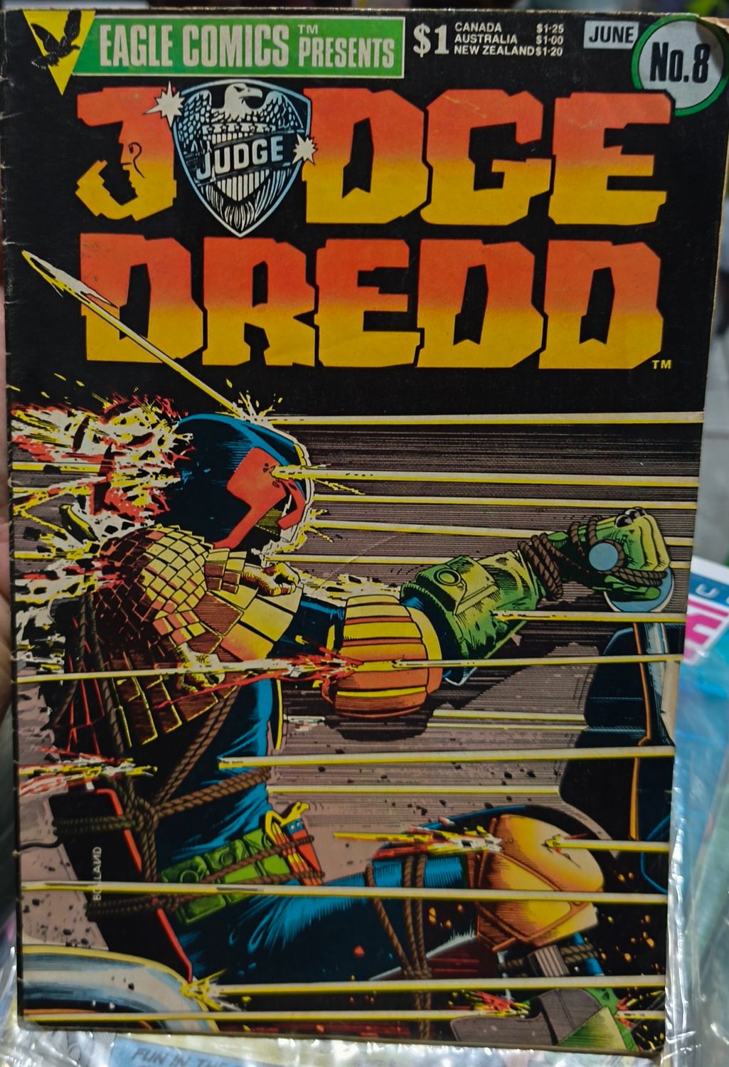 BA33 Judge Dredd Comic Issue 8 Ingles