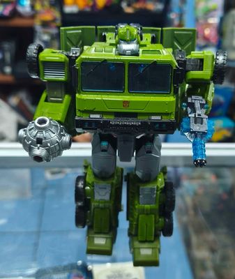 SH1 Bulkhead Figura Transformers Figura Legacy