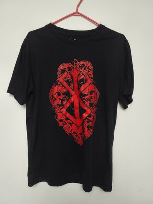 SH1 Berserk Camisa Anime Talla M