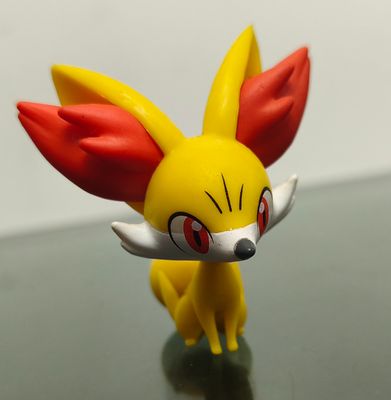 SH1 Fennekin Figura Jazwares Pokémon Figura