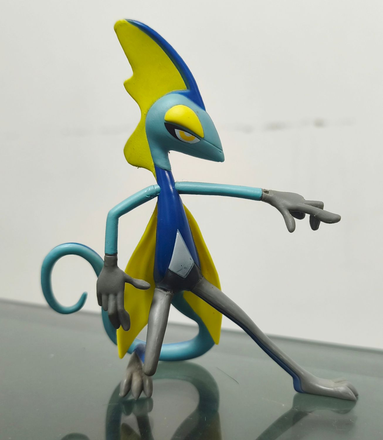 SH1 Inteleon Figura Pokémon Figura